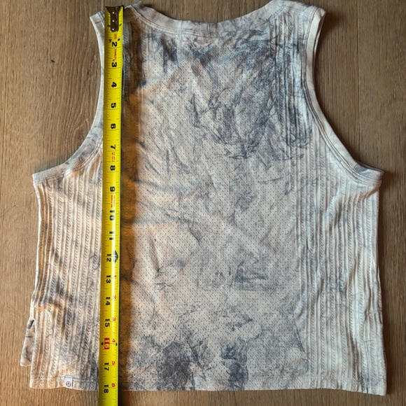 Lululemon Athletica Tie-Dye Tank Top - Picture 4 of 5